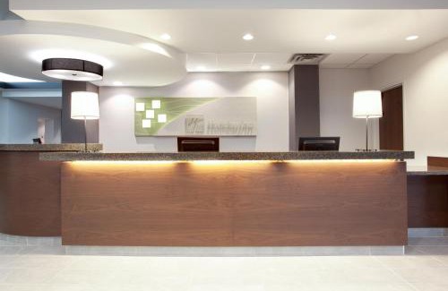Cummings Hotel | Holiday Inn Ottawa East by IHG
