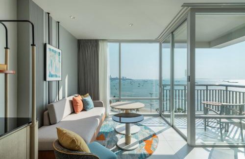 Pattaya Bay Hotel | Holiday Inn Pattaya by IHG