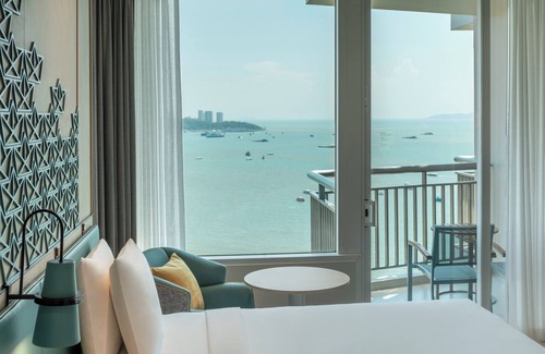 Pattaya Bay Hotel | Holiday Inn Pattaya by IHG