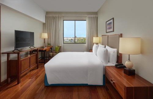 Malvar Hotel | Holiday Inn & Suites Batangas LimaPark by IHG