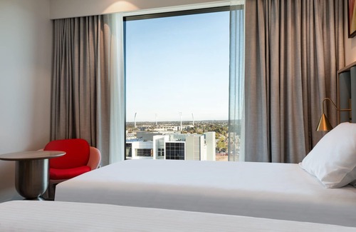 Geelong Hotel | Holiday Inn & Suites Geelong by IHG