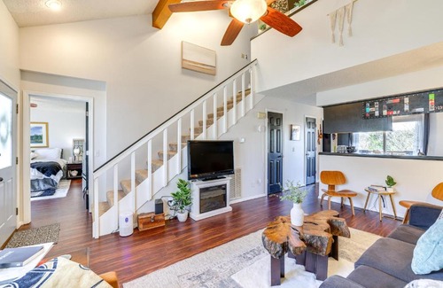 Eureka Springs Casa | Holiday Island Escape with Panoramic Lake Views