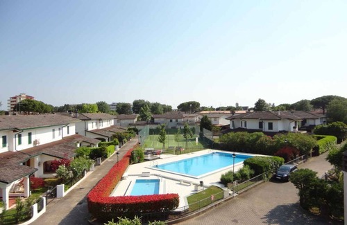 Porto Santa Margherita Casa | Casa vacacional en un complejo vacacional con piscina
