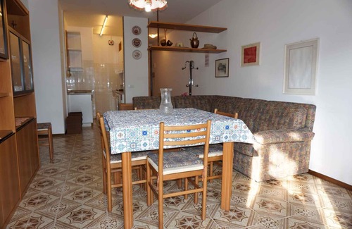 Porto Santa Margherita Apartamento | Apartamento vacacional en una pequeña residencia con piscina cerca del mar y en la zona peatonal