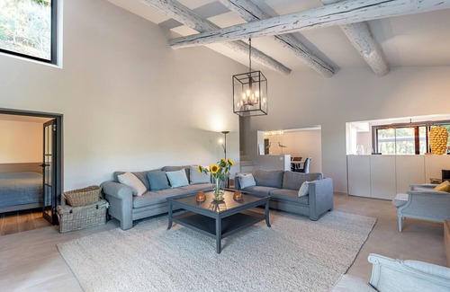 Menerbes Otro | Holiday rent in the Provence - A l'orée des Bois