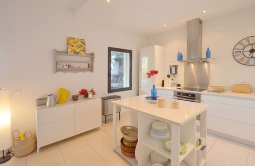 Sa Riera Casa | Alquiler villa con piscina en Begur
