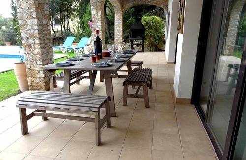 Sa Riera Casa | Alquiler villa con piscina en Begur