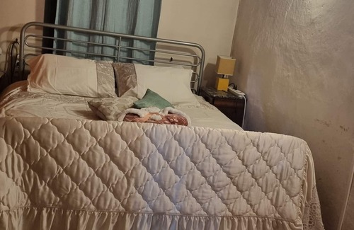 Doyet Cabaña | Holiday Retreat, with pool & spa. Suit Family, Groups, or Healthy Getaway