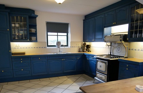 Callantsoog Villa | Holiday villa for 7 people, within walking distance of the beach and center with dog