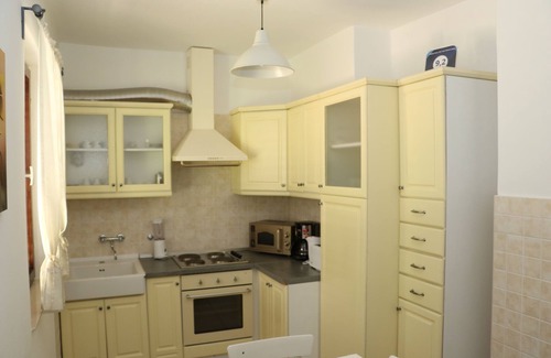 Rudanovac Casa | HolidayHome Iris cerca de los lagos de Plitvice, ¡perfecto para familias y amantes de la naturaleza!