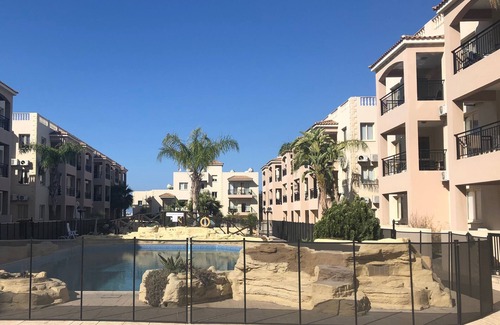 Paphos Apartamento | FamilyFriendly-PoolAccess-GreatLocation-Discounts