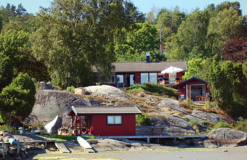 Lysekil Chalet De Esquí | Holidays by the water in a beautiful bay on the Gullmarsfjord