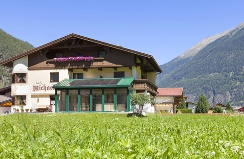 Runhof Apartamento | Vacaciones en una ubicación privilegiada - invierno y verano - las mejores áreas de esquí (por ejemplo, Sölden) cercanas