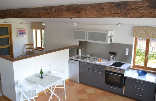 Lagrasse Apartamento | Vacaciones en Lagrasse. Impresionante estudio, terraza privada cerca de Carcasona.