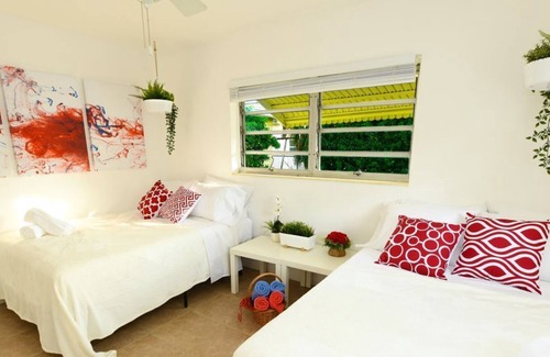Poinciana Park Apartamento | Holidays Sale | 20-40% discounts | Beach 6min | Downtown 4min