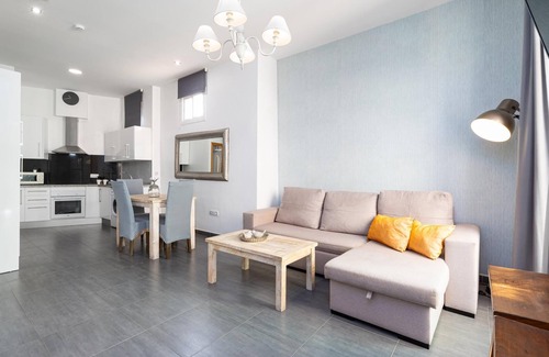 La Merced Apartamento | Holidays2Malaga Dos Aceras