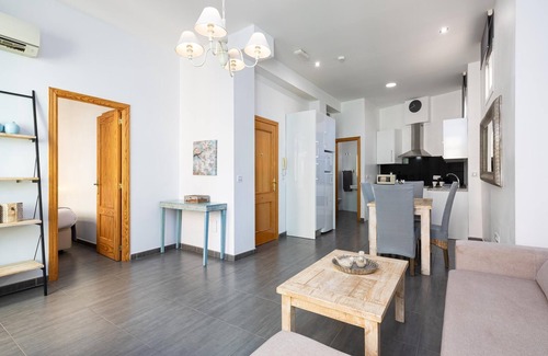 La Merced Apartamento | Holidays2Malaga Dos Aceras