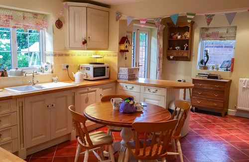 Beverley Cabaña | Holly Bank, BEVERLEY