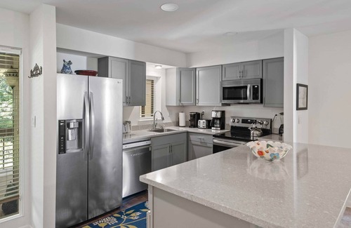 Sapphire Villa | Holly Ridge Get-A-Way of Sapphire Valley