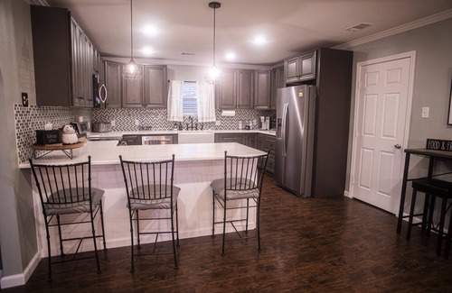Irving Casa | Holly's Texas Oasis