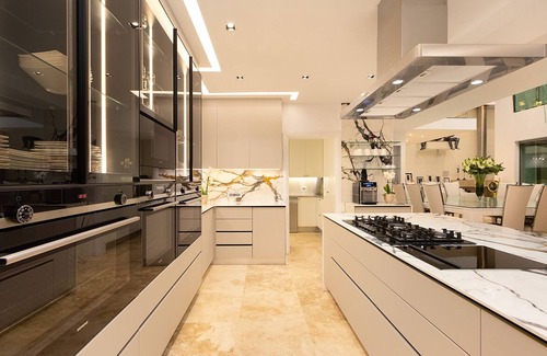 Camps Bay Villa | Hollywood Mansion & Spa Camps Bay, capacidad para 12 personas, lado mar (Ganador del primer puesto