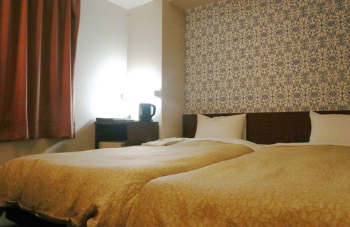 Naka Ward Hotel | Hollywood Twin Room Smoking King Size Speci / Hamamatsu Shizuoka
