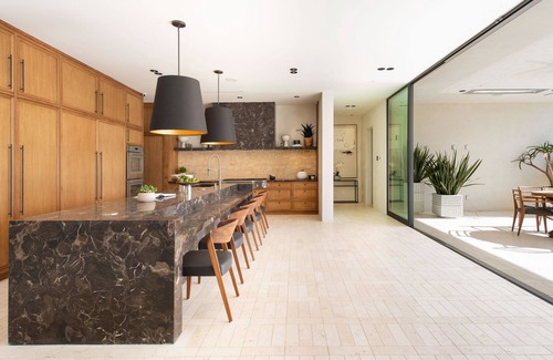 Carthay Circle Casa | Hollywood VIP Getaway with Pool, Hot Tub, and More