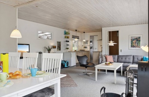 Fej Casa | "Holmwith" - 200m from the sea by Interhome