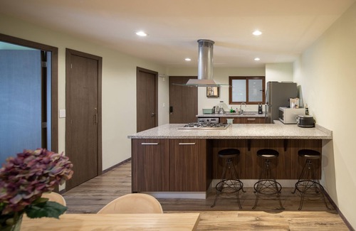 Colonia Aurora Apartamento | HOLT - Boutique 2BR Puente Viejo Residencial