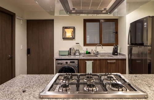 Colonia Aurora Apartamento | HOLT - Boutique 2BR Puente Viejo Residencial