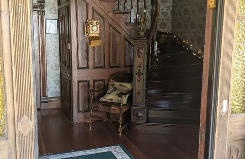 Revelstoke Cama Y Desayuno | Holten Heritage House