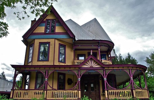 Revelstoke Cama Y Desayuno | Holten Heritage House