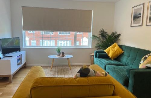 Holywood Apartamento | Holywood Halt