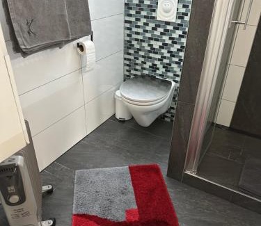 Leverkusen Apartamento | Holzhaus Leverkusen