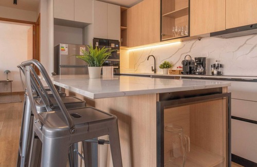 El Golf Apartamento | HOM | El Golf - Costanera Center 5PAX Las Condes