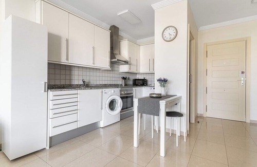 Las Palmas de Gran Canaria Apartamento | Home2Book Urban Stay Terrace with pool, Las Palmas