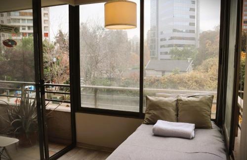 Santiago Apartamento | HOM I Hermoso Departamento en las Condes 5 Personas