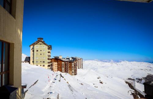Valle Nevado Apartamento | HOM I SKI IN OUT Edif Valle del Sol 3D3B y Jacuzzi VS307