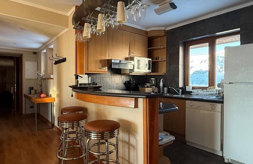 Valle Nevado Apartamento | HOM | SKI IN OUT Edif Valle del Sol 3D3B y Jacuzzi