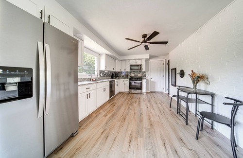 Harborcreek Casa | Home < 1 Mi to Lake Erie & Shades Beach Park!