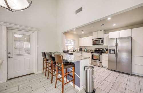 North San Antonio - SAT Casa | Home 15 Mi to Dtwn San Antonio: Nurse's Haven!