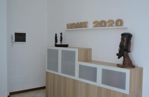 Giussano Apartamento | HOME 2020 - feel at home on business & on holiday!