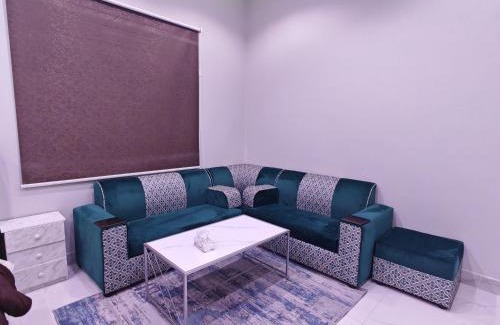 Medina Apartamento | Home 2BR شقة غرفتين بمدخل خارجي مستقل طريق مباشر اقل من 4 كلم عن الحرم النبوي