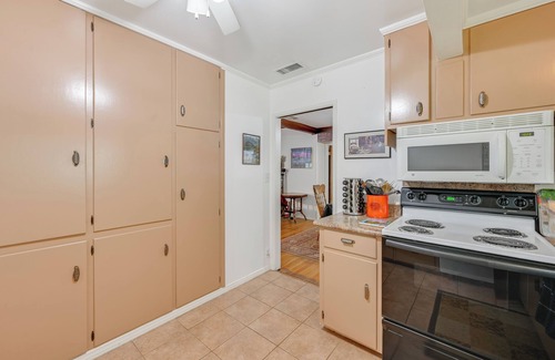 Julian Casa | Home 3 Mi to Main St Julian: Great for Groups!