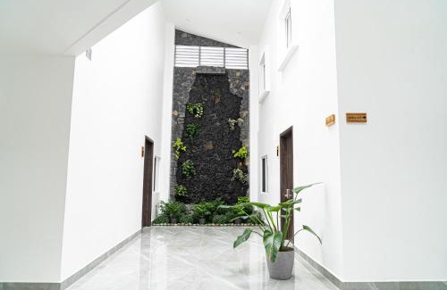 Escazu Cabina | home 333 loft 334