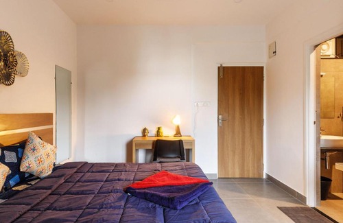 Brookefield Hotel | Home Awaits 357