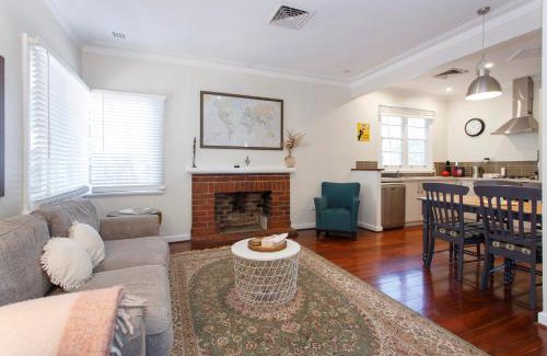 Hilton Casa | Home Away - 2 Bedroom Cottage