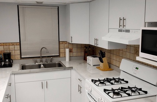 Estate Work and Rest Apartamento | Hogar lejos del hogar ...... 2 habitaciones por el precio de 1