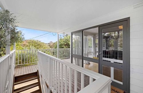 Blairgowrie Casa | Home away from home -Charming retro beach retreat