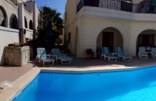 Santa Maria Estate Casa | Home away from home apartment (3) !